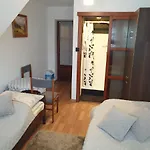Δωμάτια σε οικογενειακή κατοικία U Majerczyka *